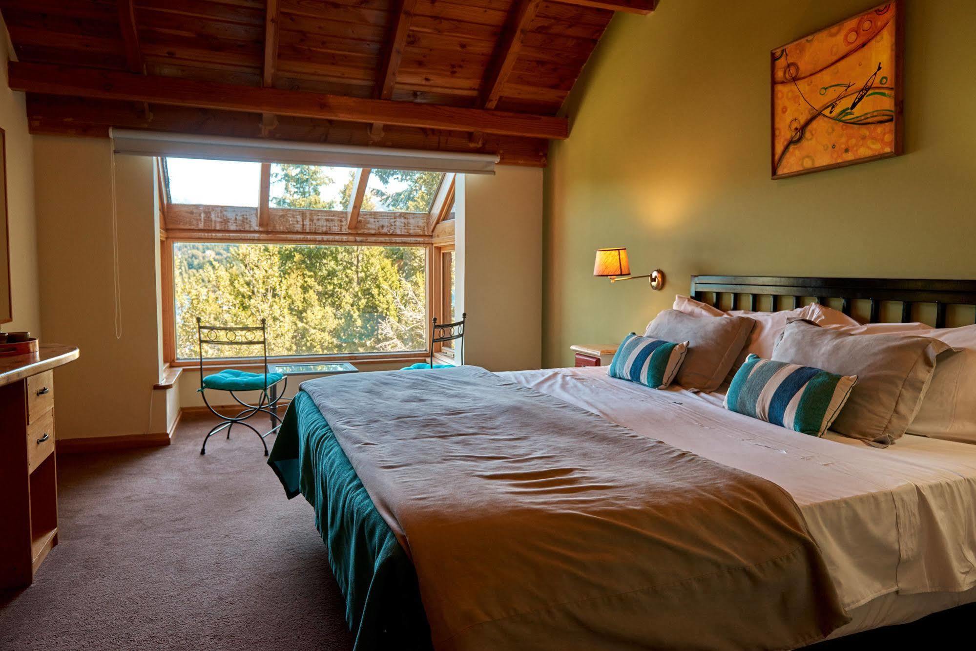 Hotel Peninsula Petit San Carlos de Bariloche Esterno foto